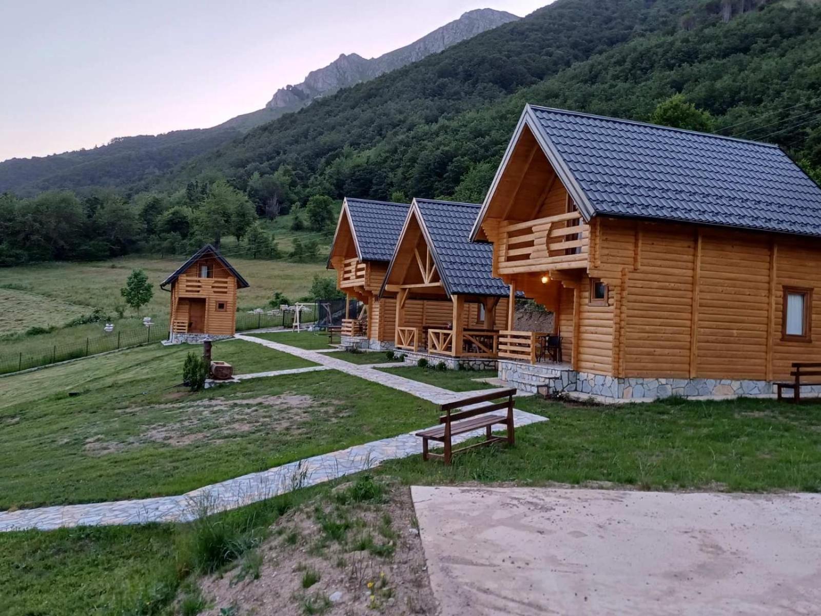 Soulrest Ekoresort - Mehov Konak Gusinje 외부 사진